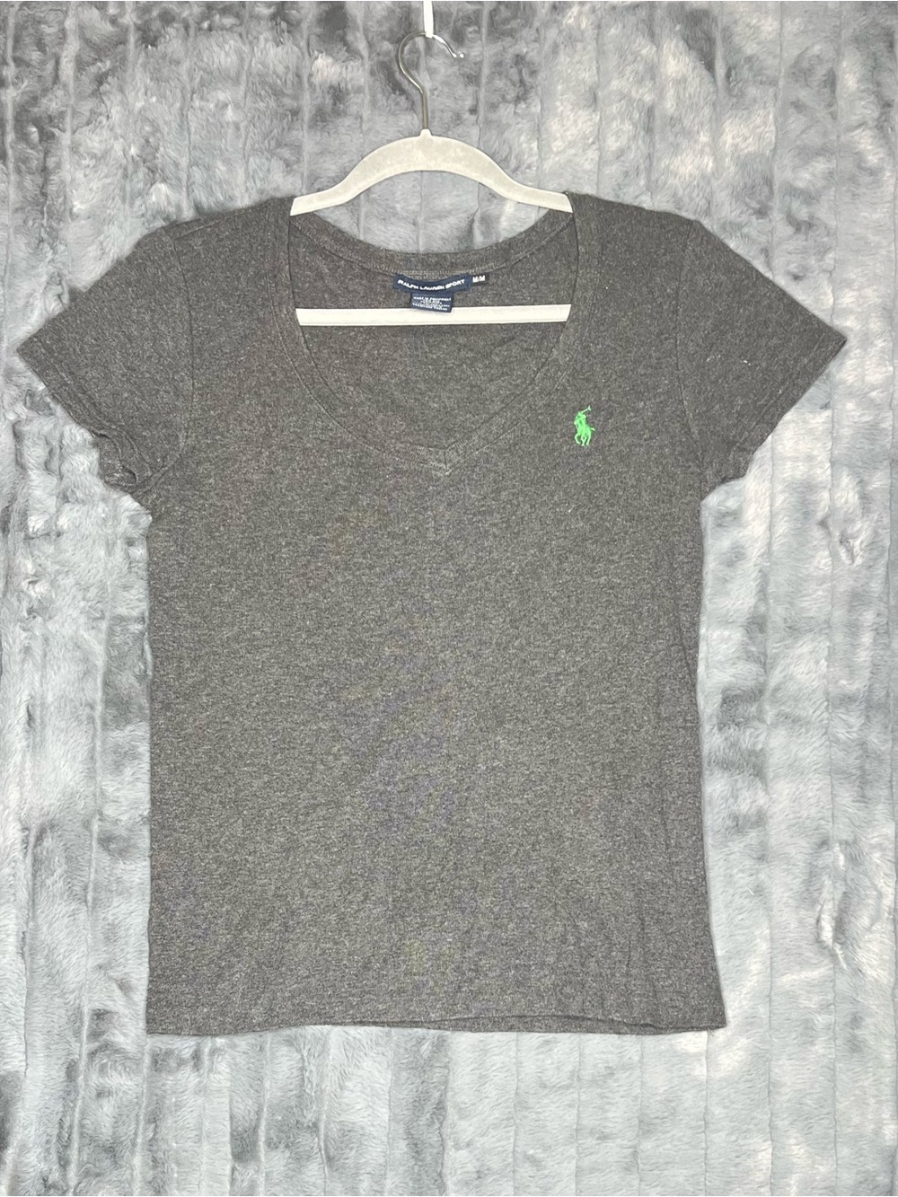 Ralph Lauren Sport Women’s M Gray V-Neck TShirt Green Pony Logo 100% Cotton